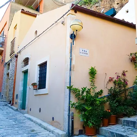 Casetta Santa Venera Holiday home Modica